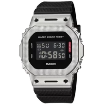 CASIO GM-5600M-1 karóra