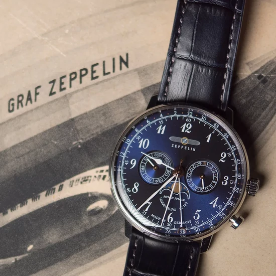 7036-3 Zeppelin Lz 129 Hindenburg Moonphase  férfi karóra