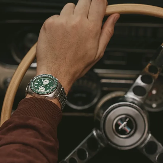 98B468 Bulova Racer Chronograph  férfi karóra