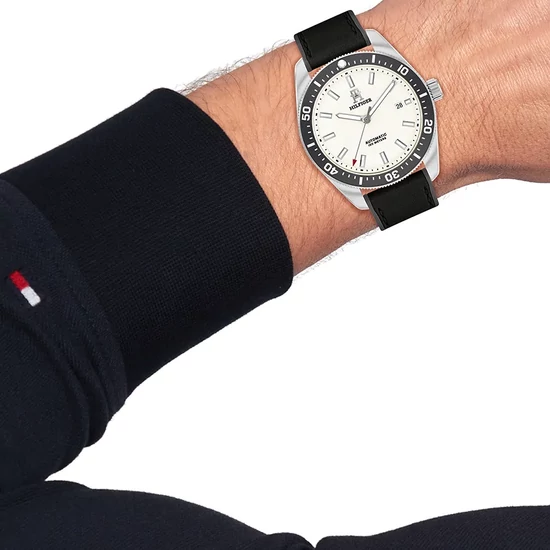 BTH17921533 Tommy Hilfiger Th85 Automatic  férfi karóra