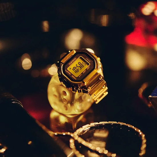CRW-001G-9 Casio Classic  férfi karóra