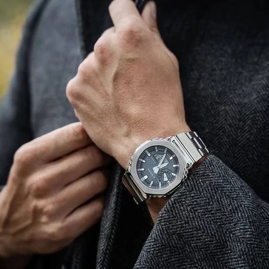 GM-2110D-8A Casio G-shock  férfi karóra
