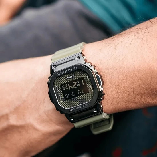 GM-5600B-3 Casio G-shock  férfi karóra