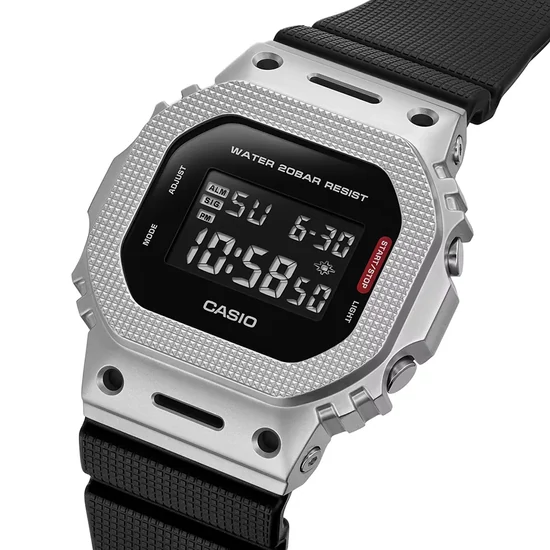 GM-5600M-1 Casio G-shock  férfi karóra