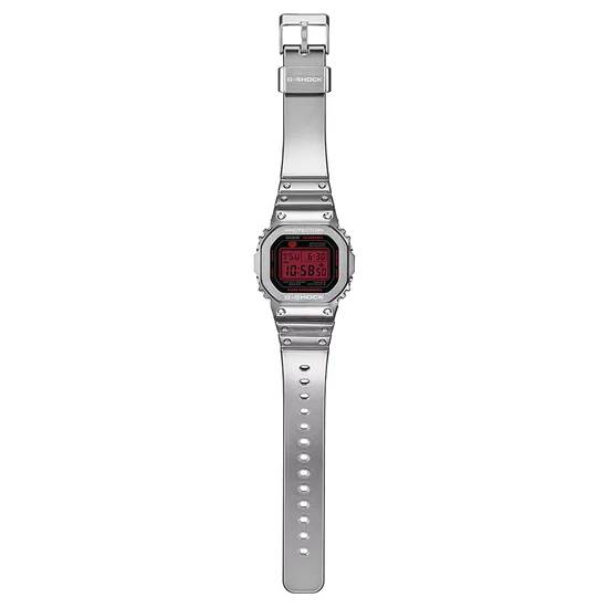 GM-5600YRA-8 Casio G-shock  férfi karóra