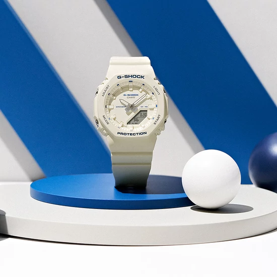 GMA-P2100BA-7 Casio G-shock  női karóra