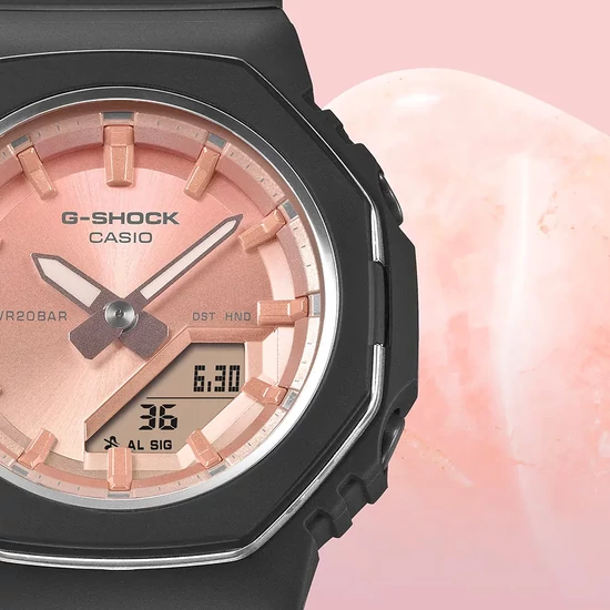 GMA-P2110SC4A Casio G-shock  női karóra
