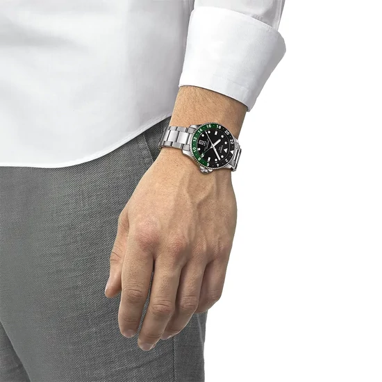 T1208521105100 Tissot Seastar 1000 Gmt 40mm  férfi karóra